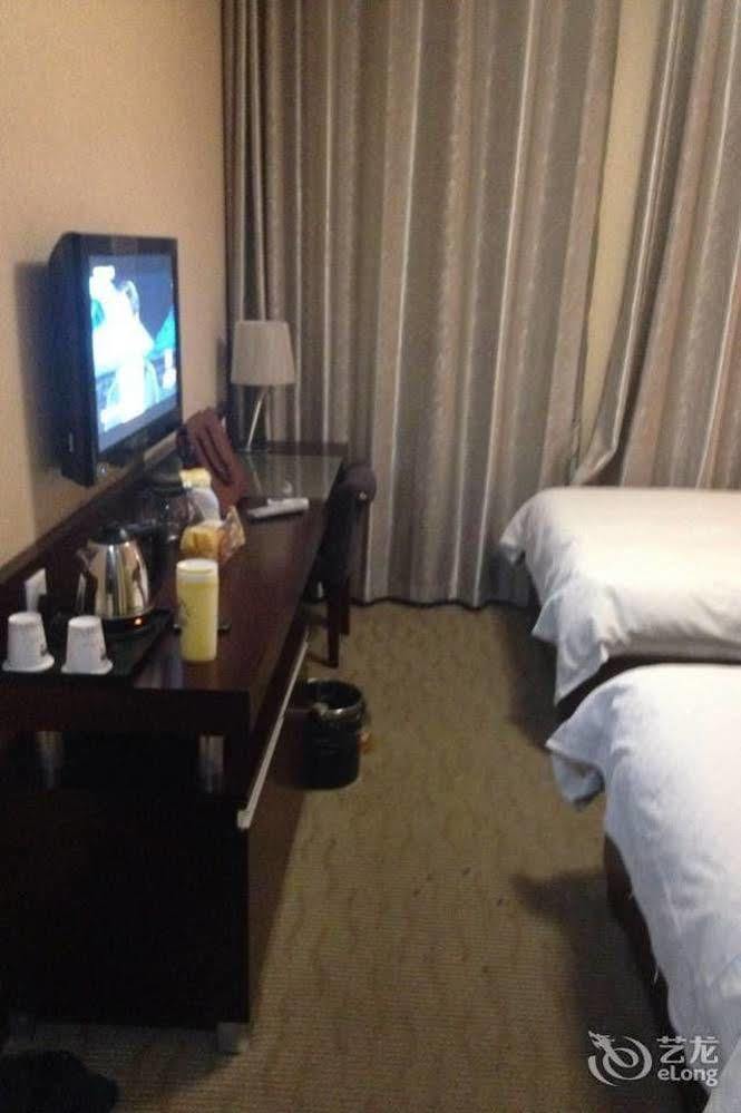 Citihome Hotel Chaohu Екстер'єр фото